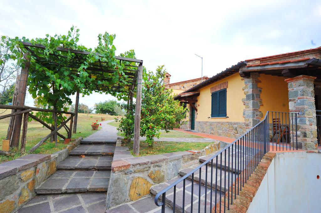 Albergo La Foresteria Bettolle Exterior photo