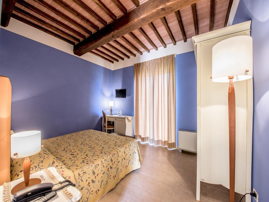 Albergo La Foresteria Bettolle Exterior photo