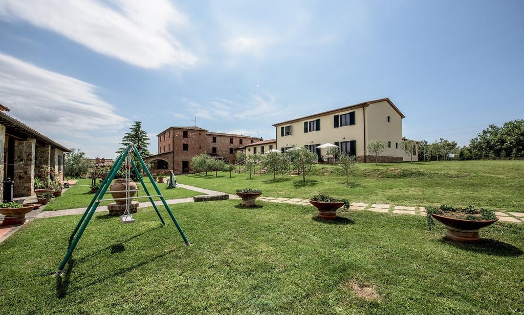 Albergo La Foresteria Bettolle Exterior photo